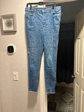 Blue Snake-Print Skinny Jeans